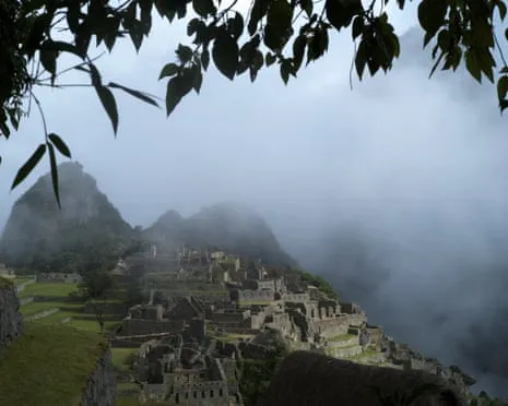 Rocks on Railway Lines Strand Hundreds of Travelers near Peru's Historic Site